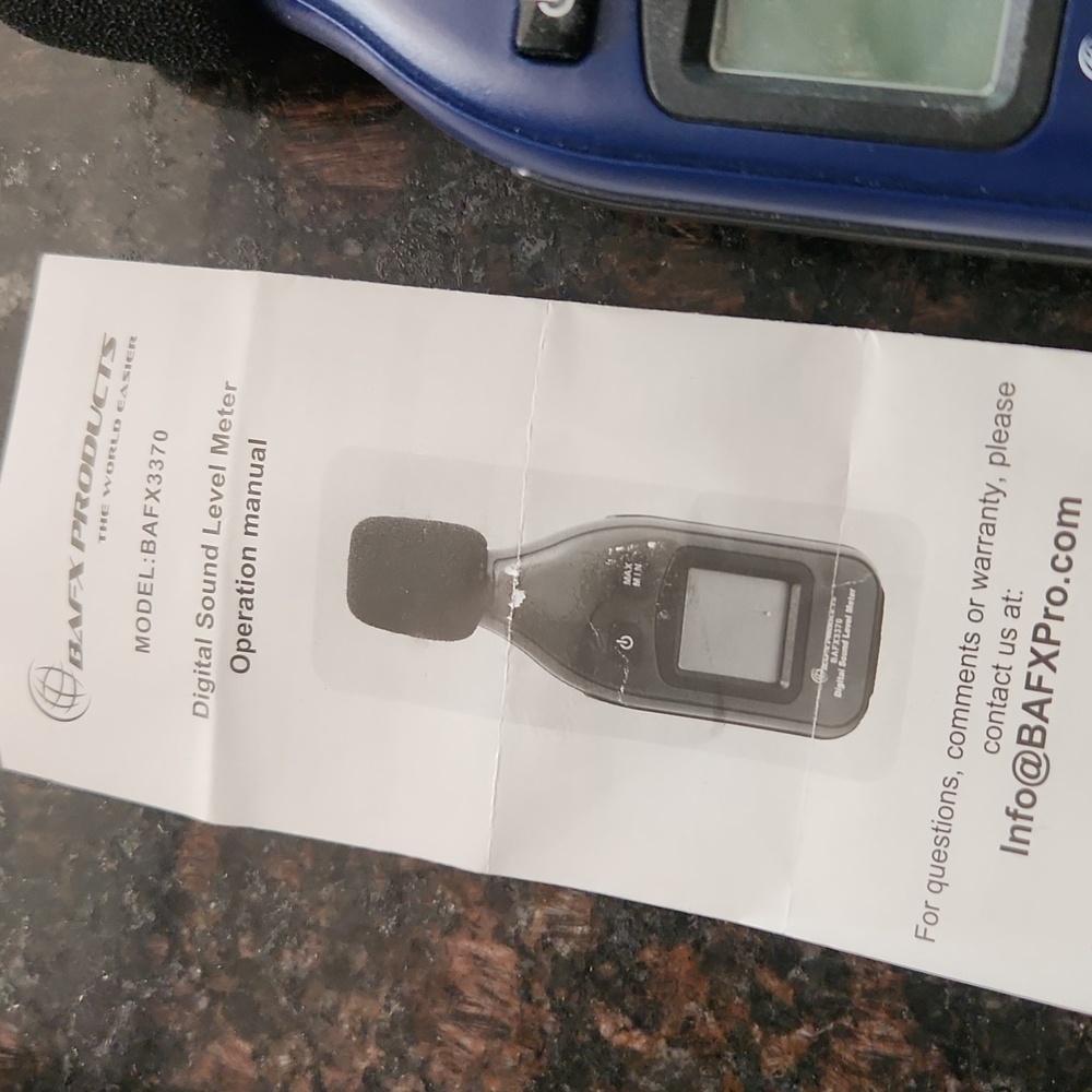 Blue Digital Sound Level Meter - Picture 3 of 3